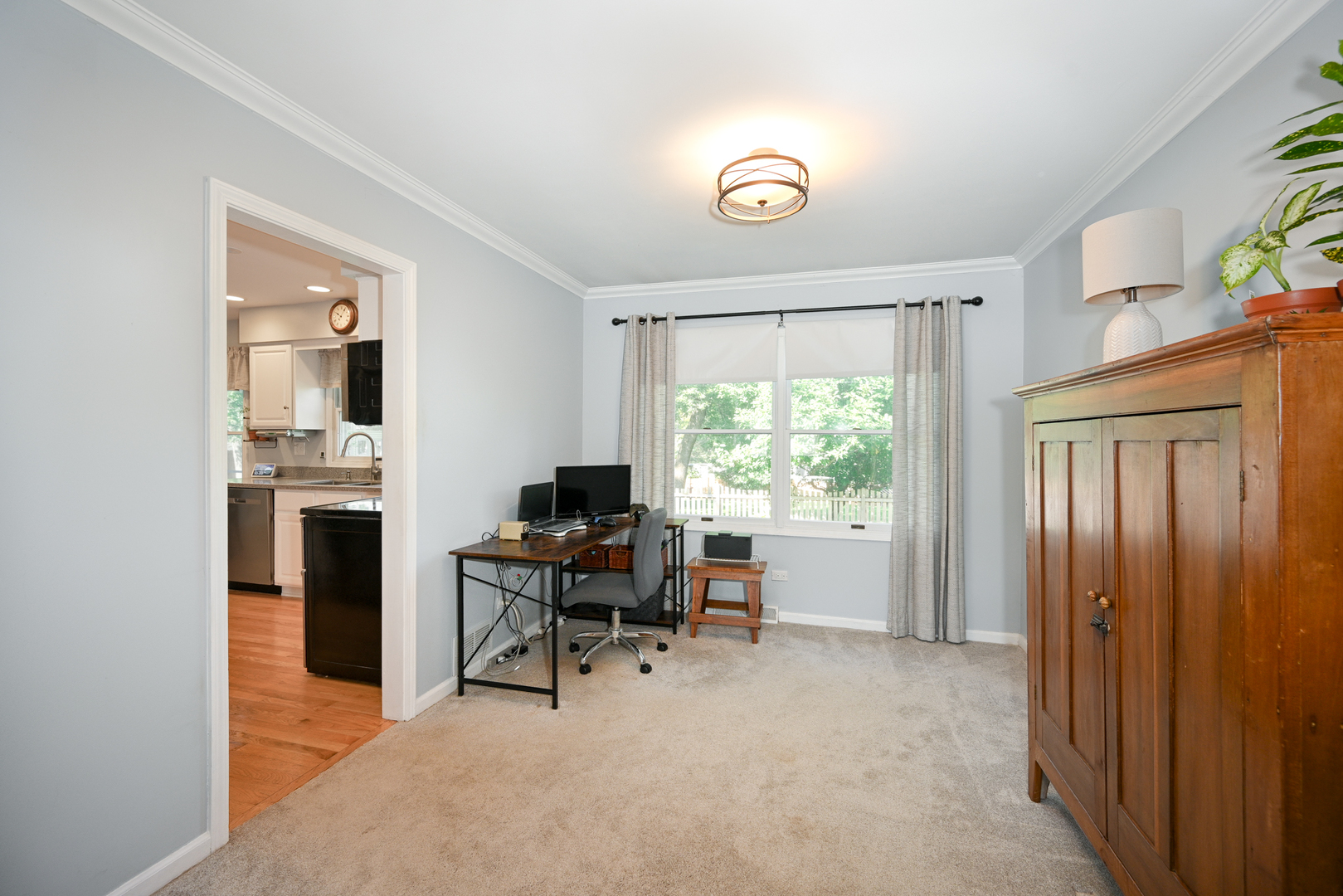 206 White Oak Drive