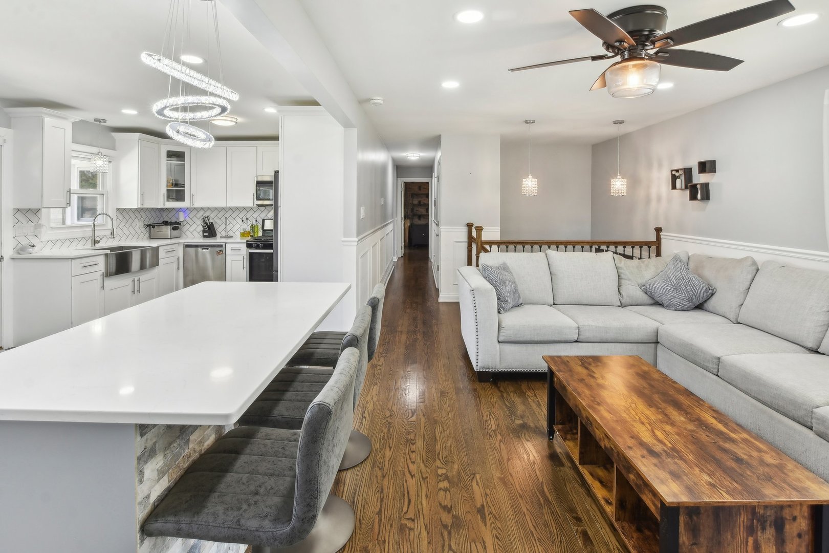 544 E 169th Street