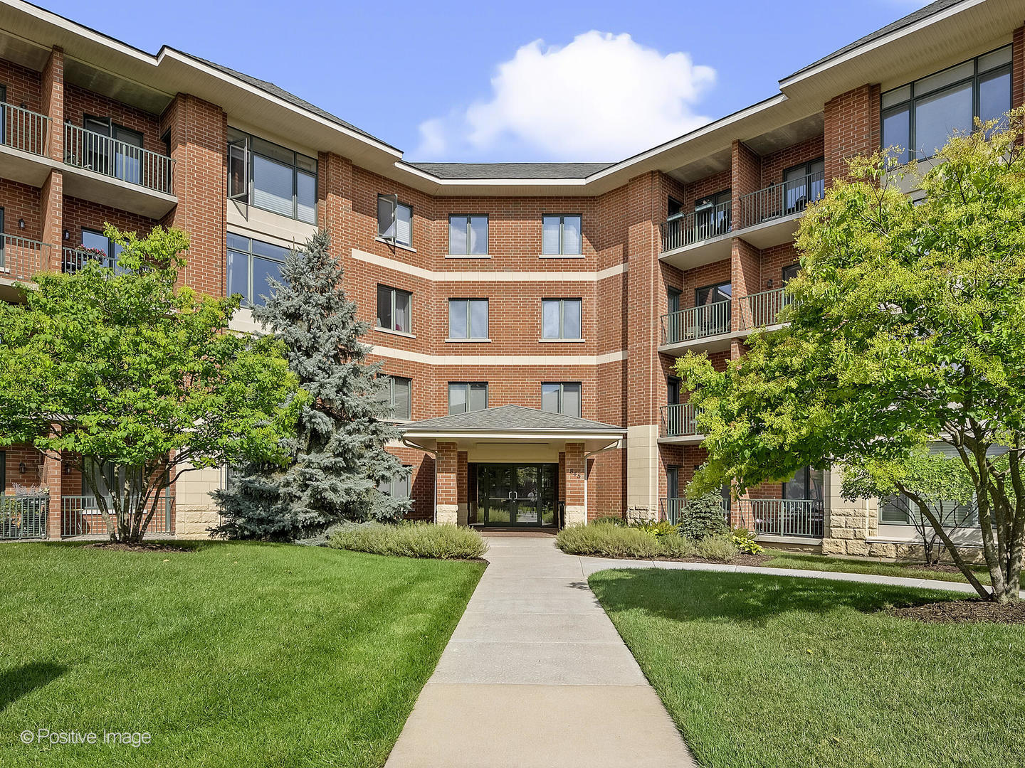 845 E 22nd Street Unit: 302