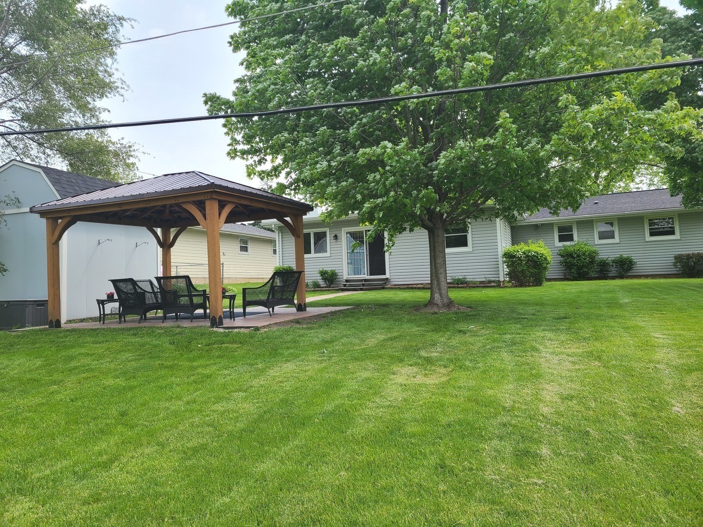 390 Arrowhead Trail