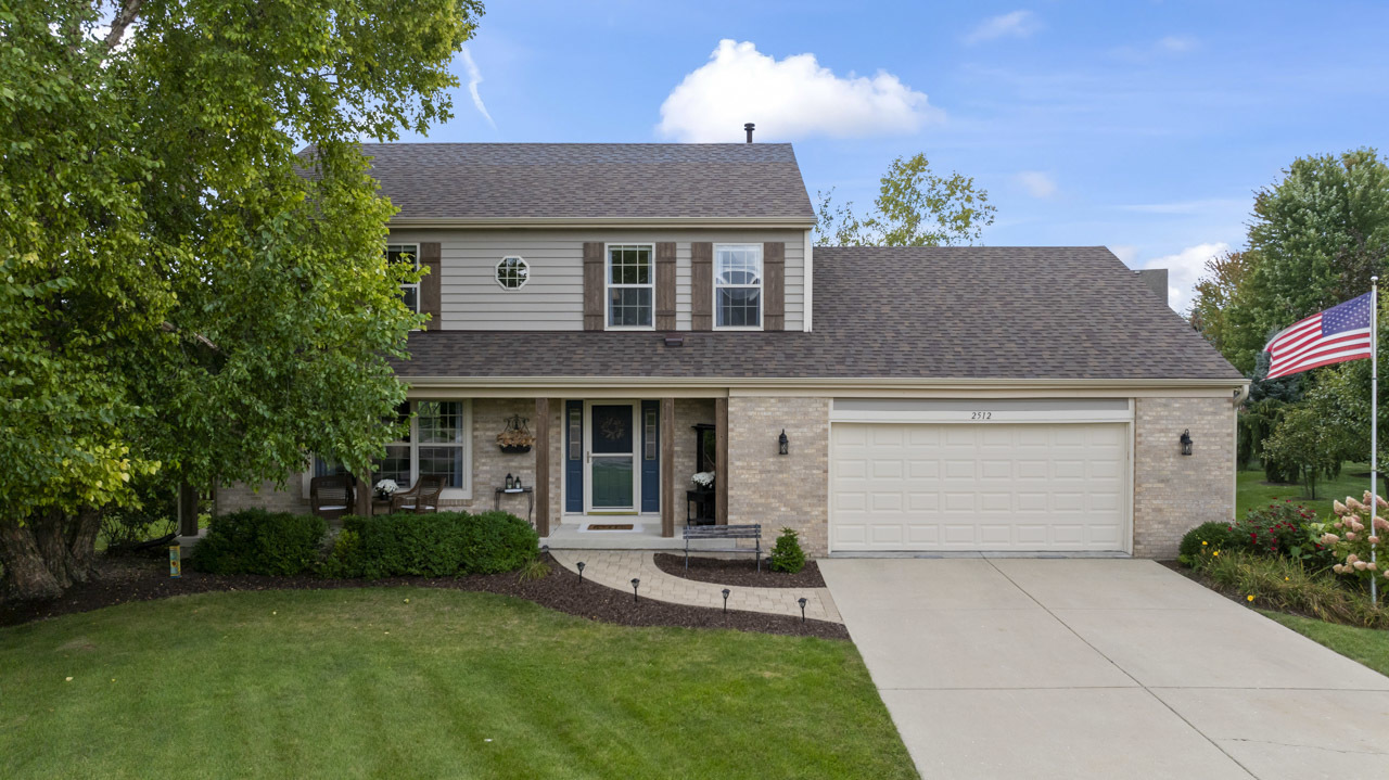 2512 Bainbridge Court