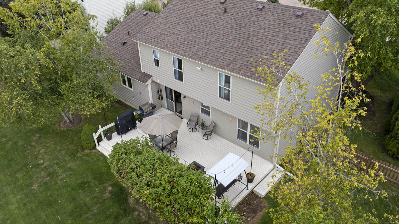 2512 Bainbridge Court