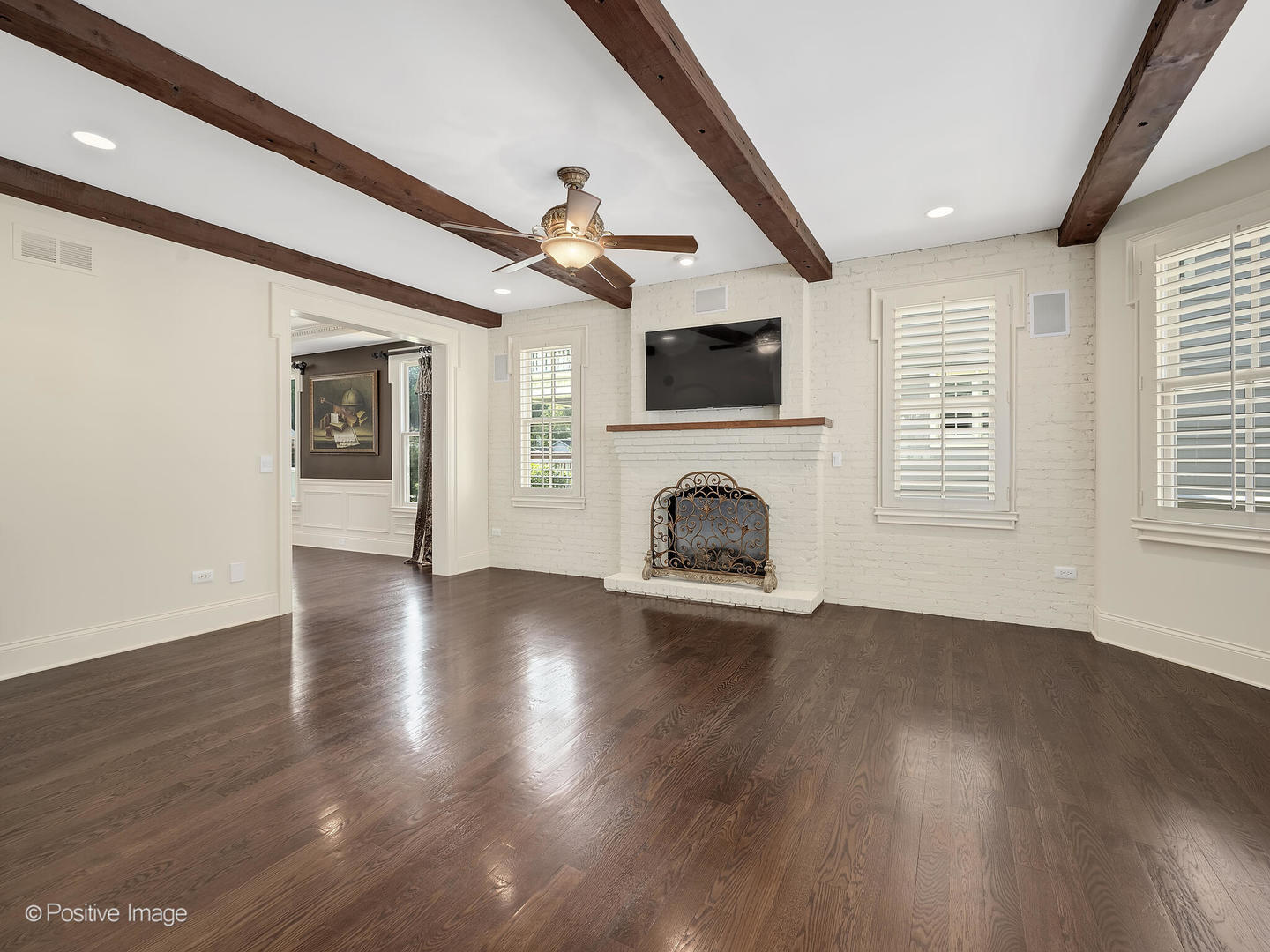 930 S Gables Boulevard