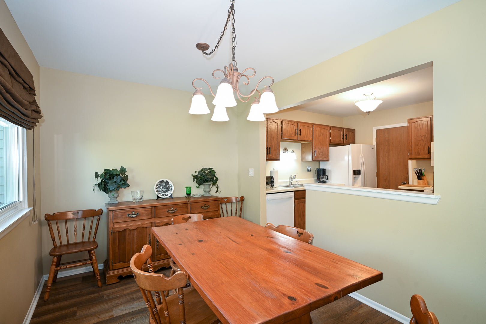 1585 Stonehill Court Unit: D