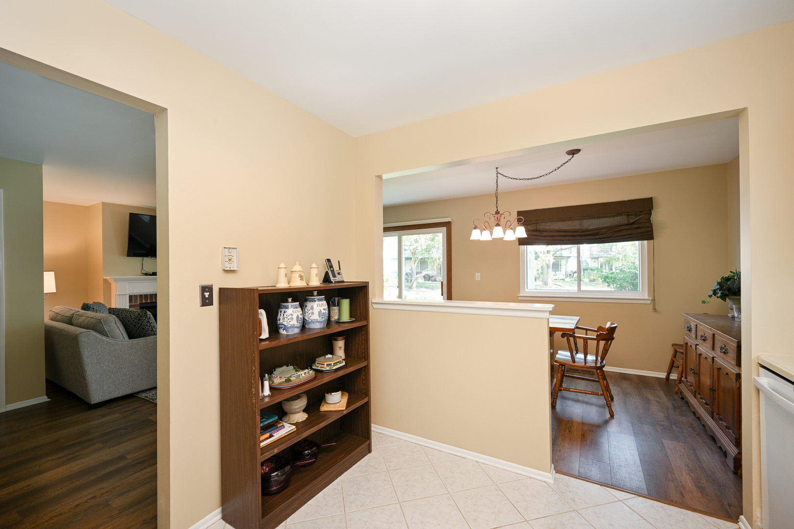 1585 Stonehill Court Unit: D