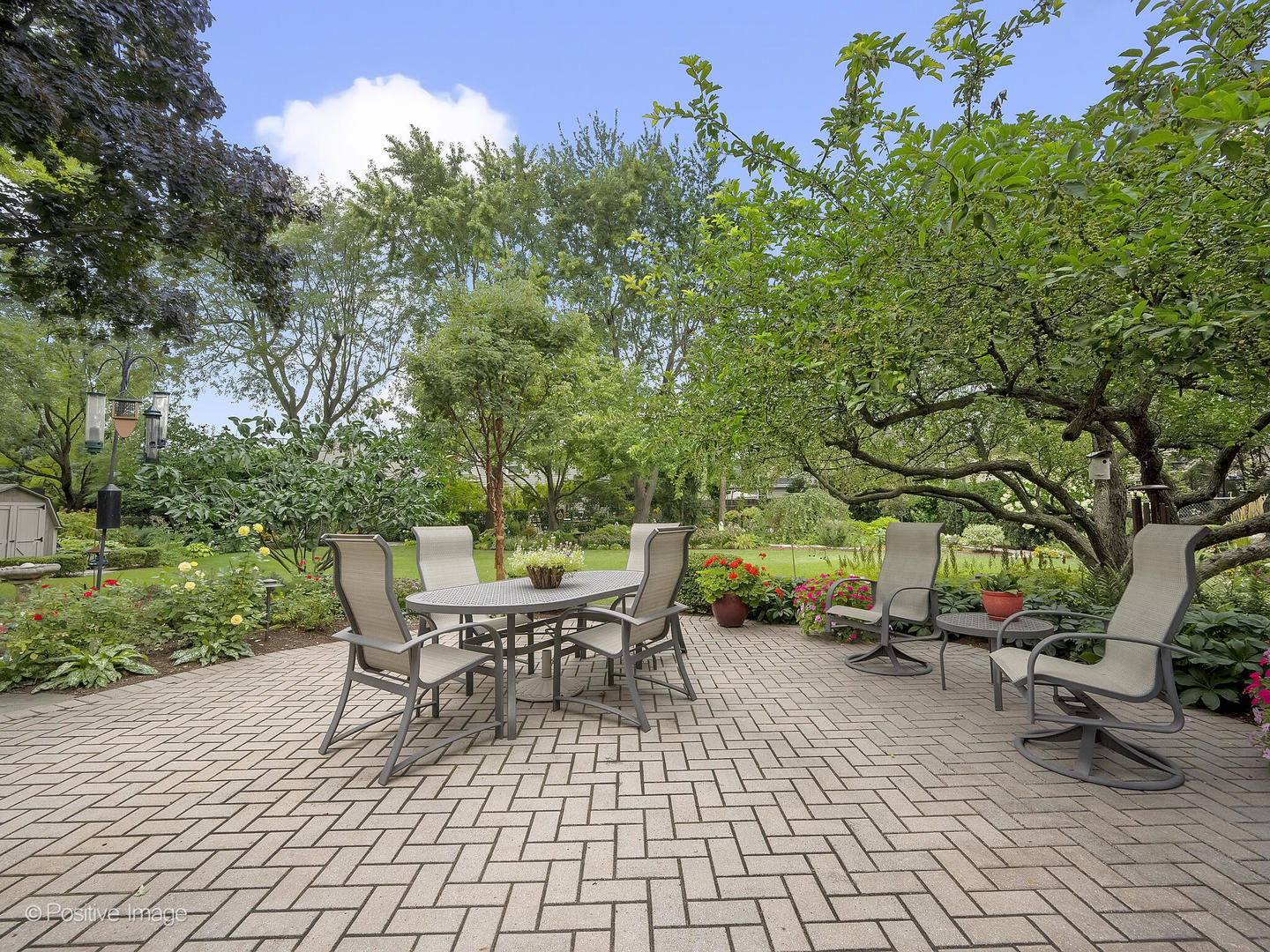 0N700 Coventry Drive