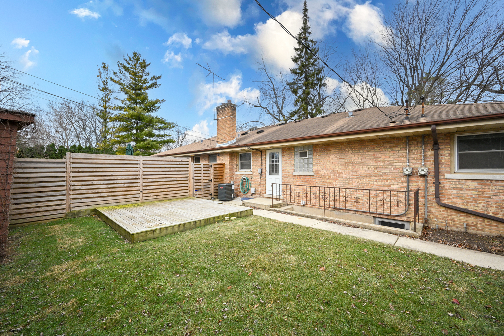 105 N Gables Boulevard
