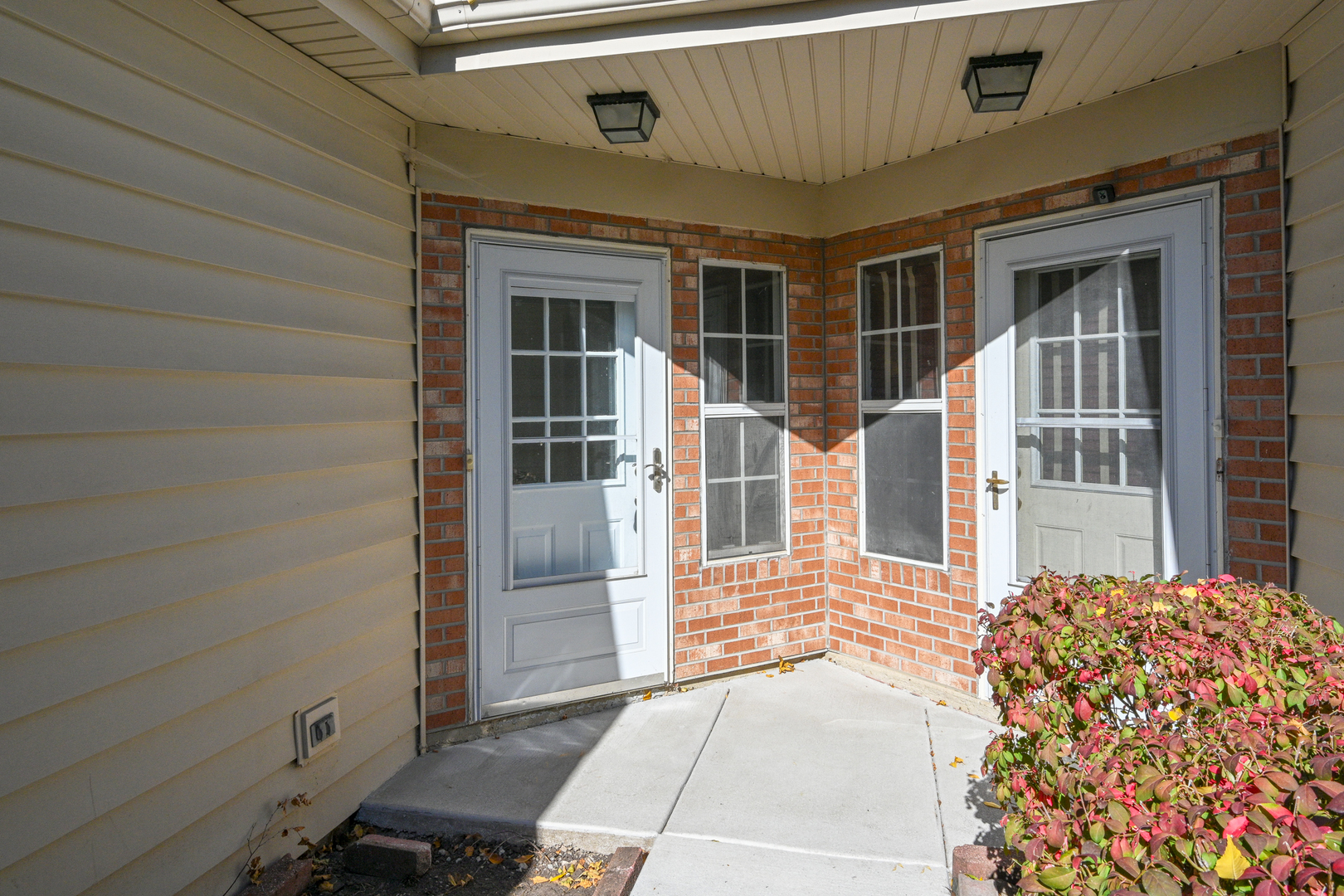 80 GOLFVIEW Drive Unit: 80