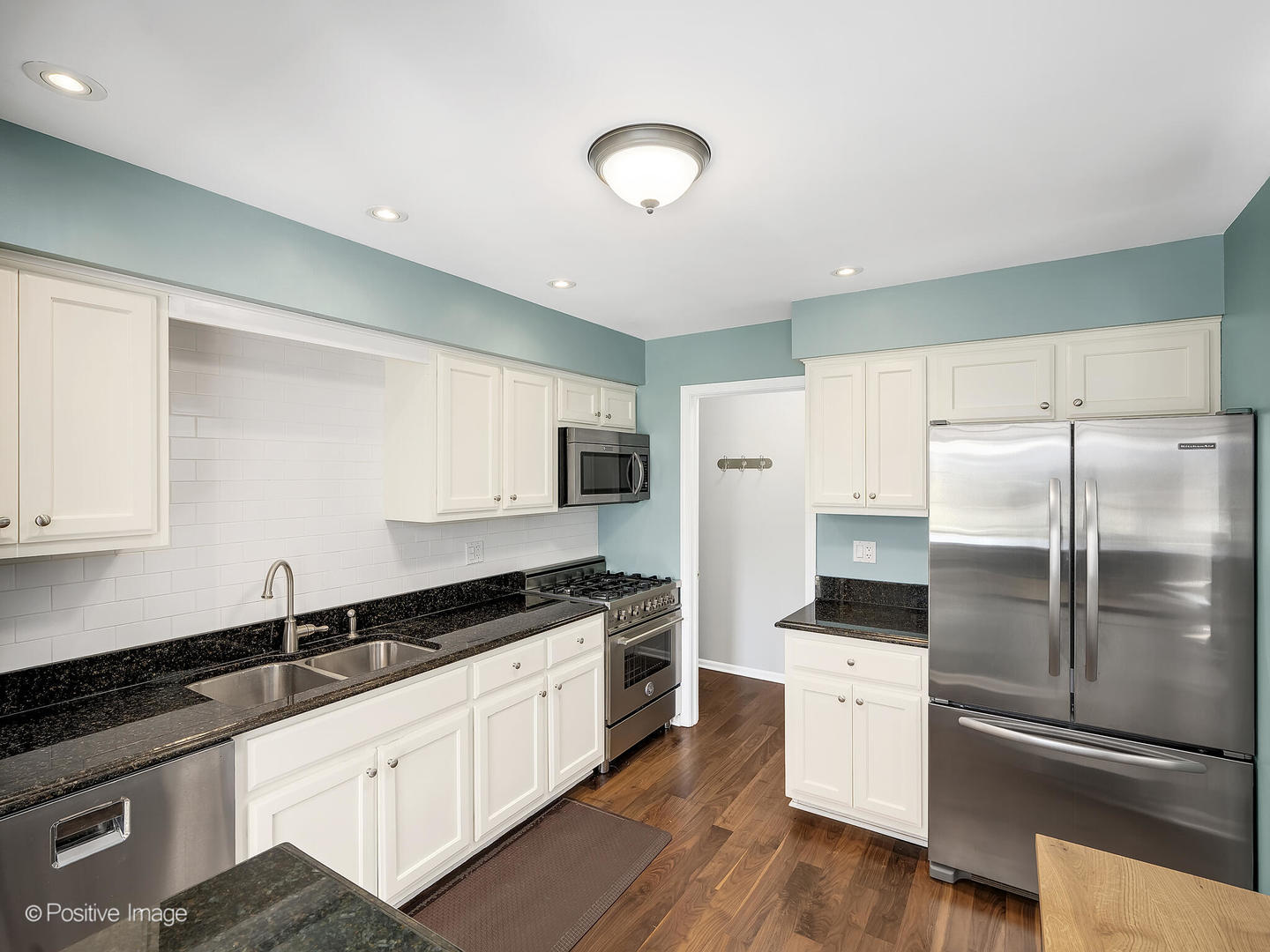 1750 Ardmore Lane Unit: B