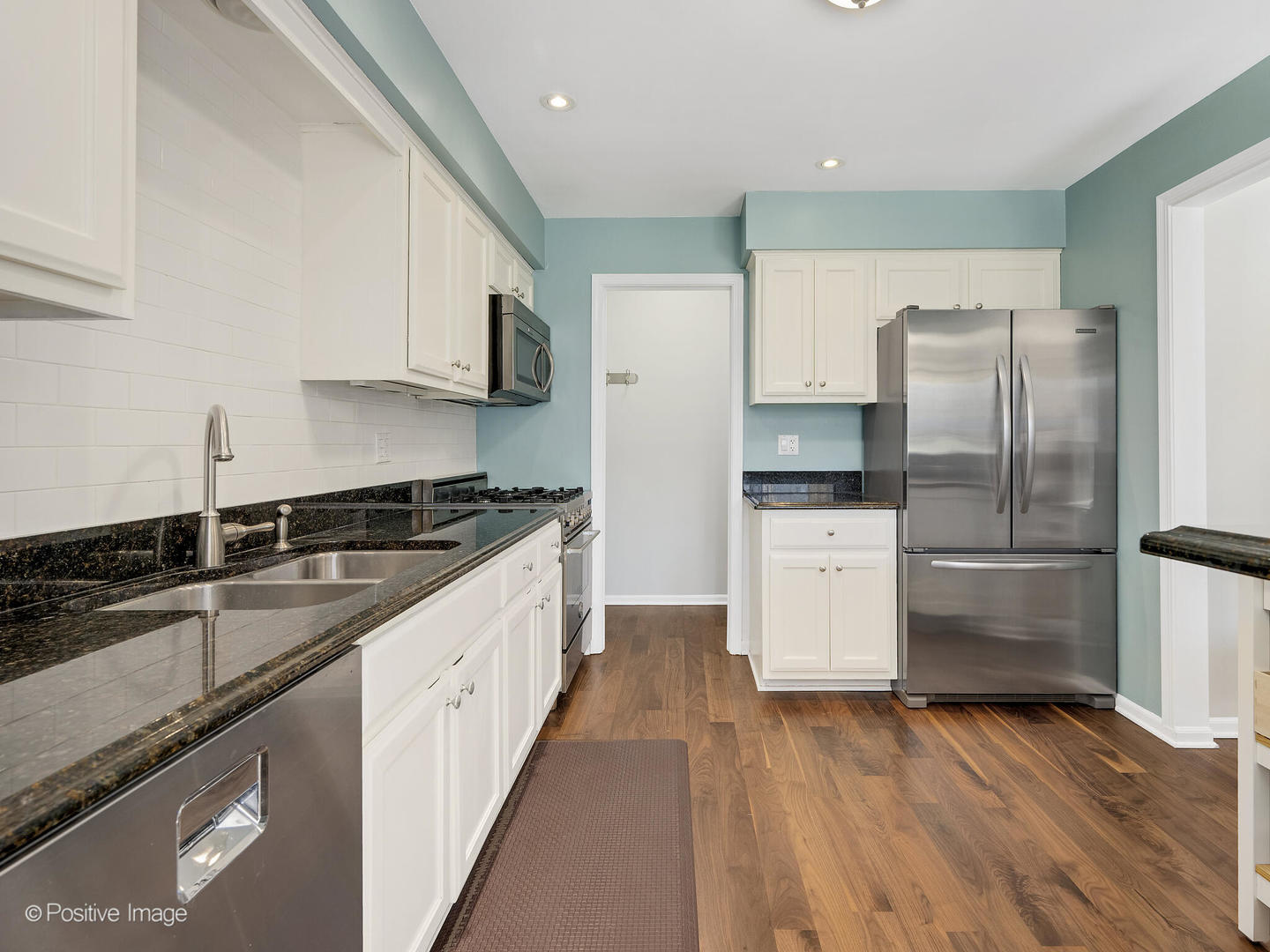 1750 Ardmore Lane Unit: B