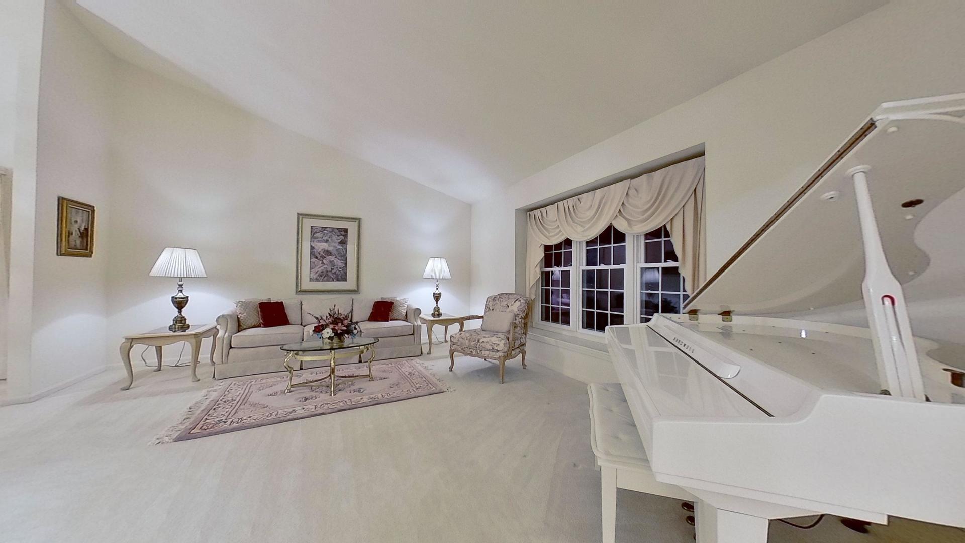 336 Woodside Drive