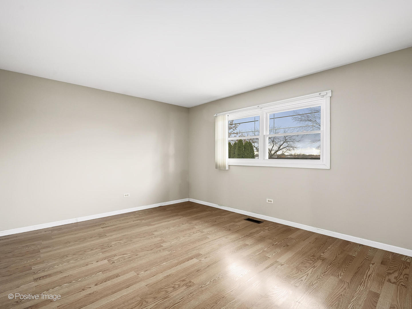 26W273 Harrison Avenue