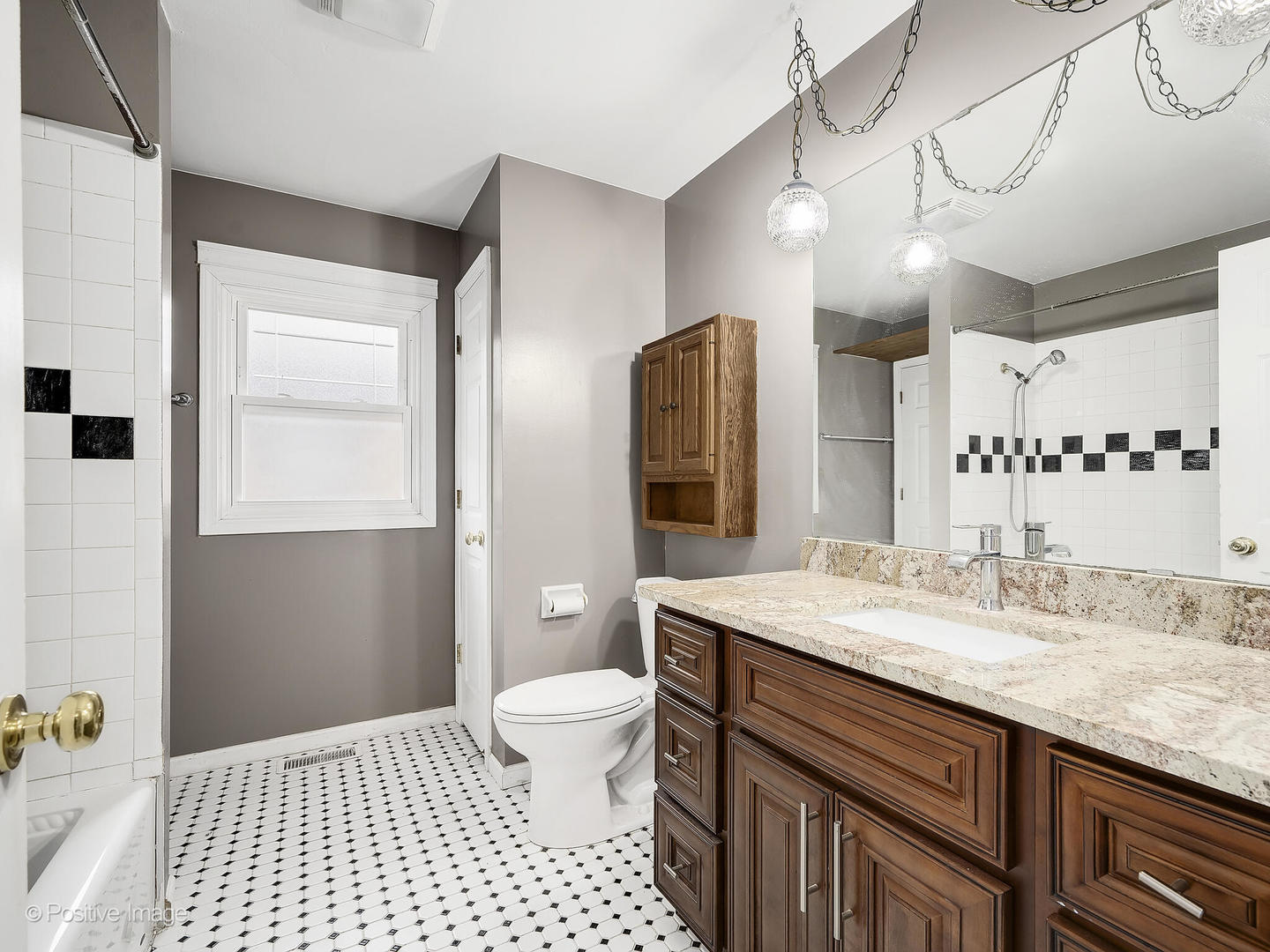 26W273 Harrison Avenue