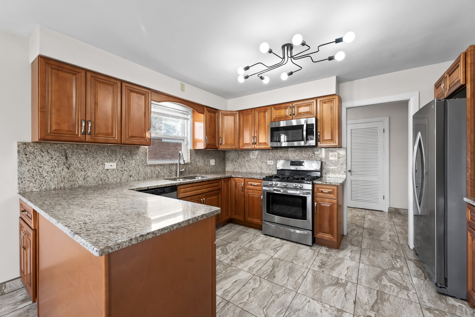 9212 Massasoit Avenue