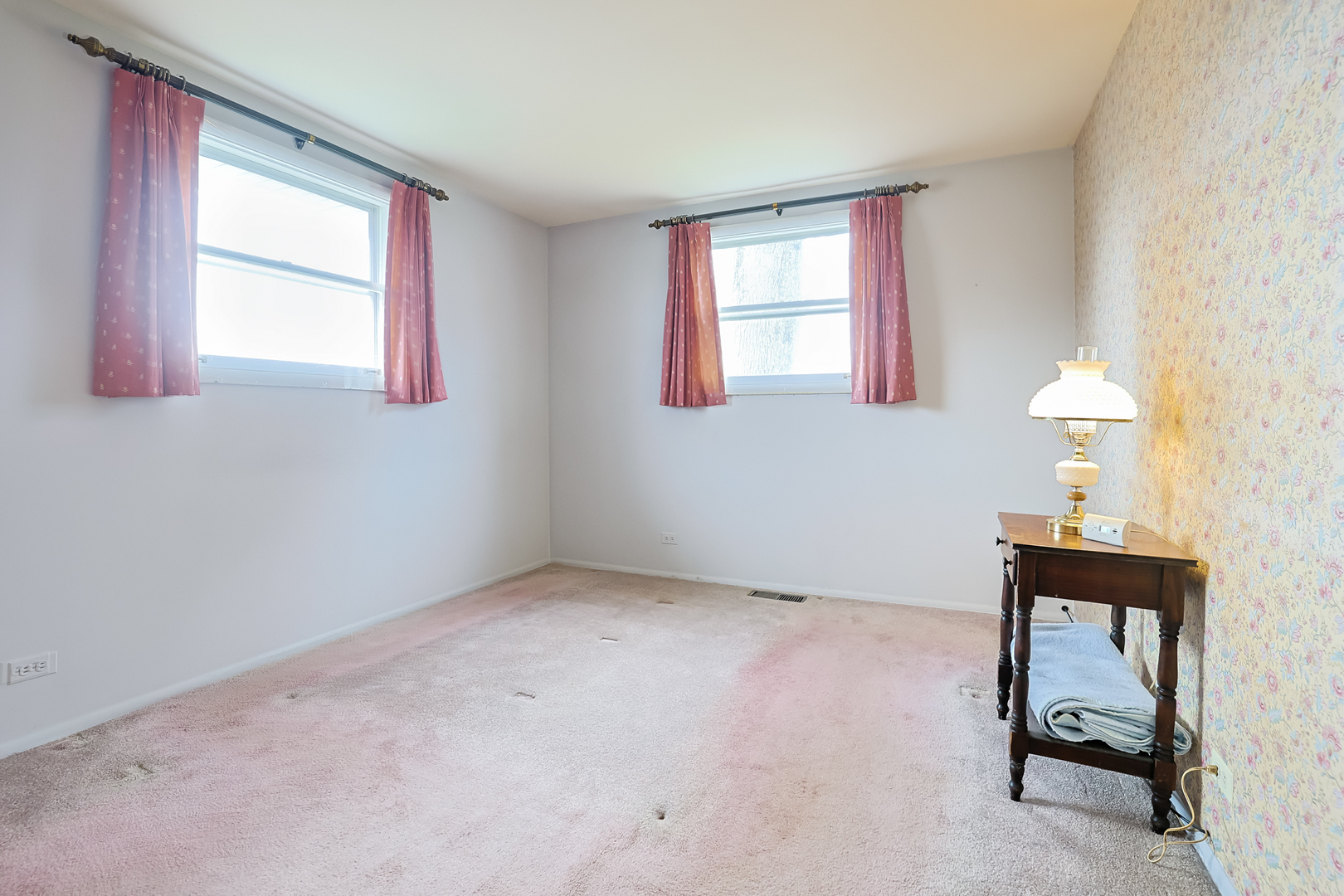352 Sioux Lane