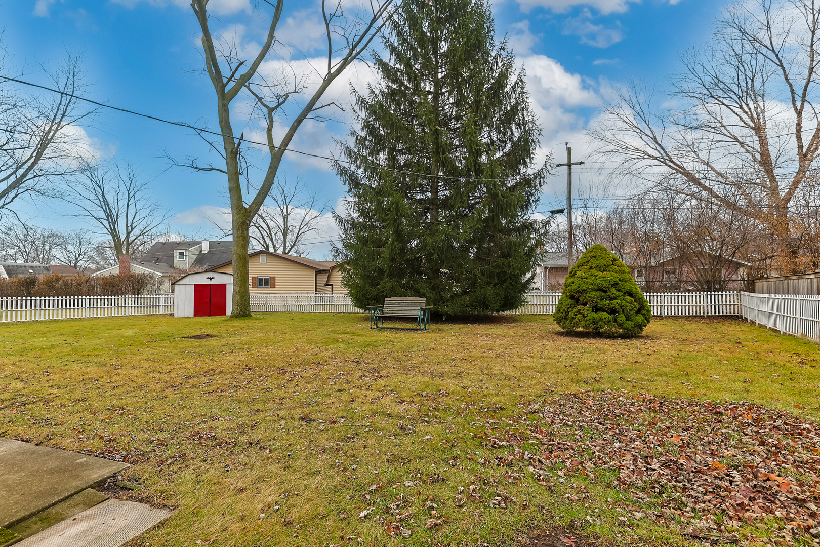 352 Sioux Lane