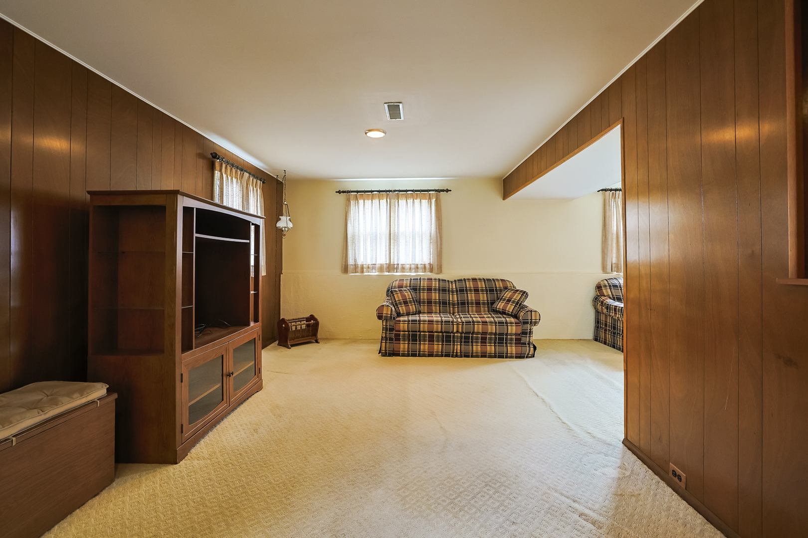 352 Sioux Lane
