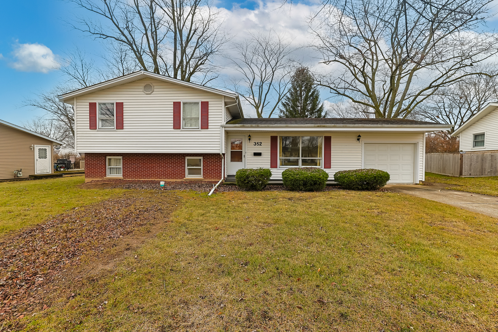 352 Sioux Lane