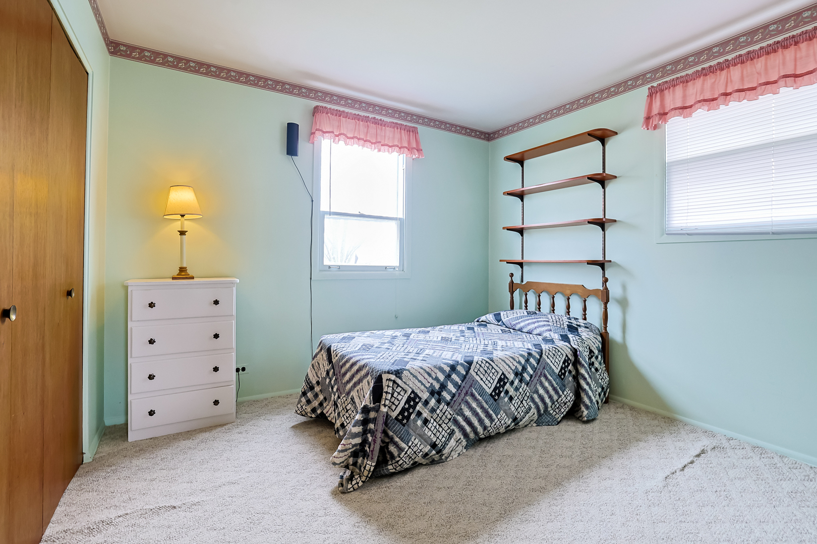 352 Sioux Lane