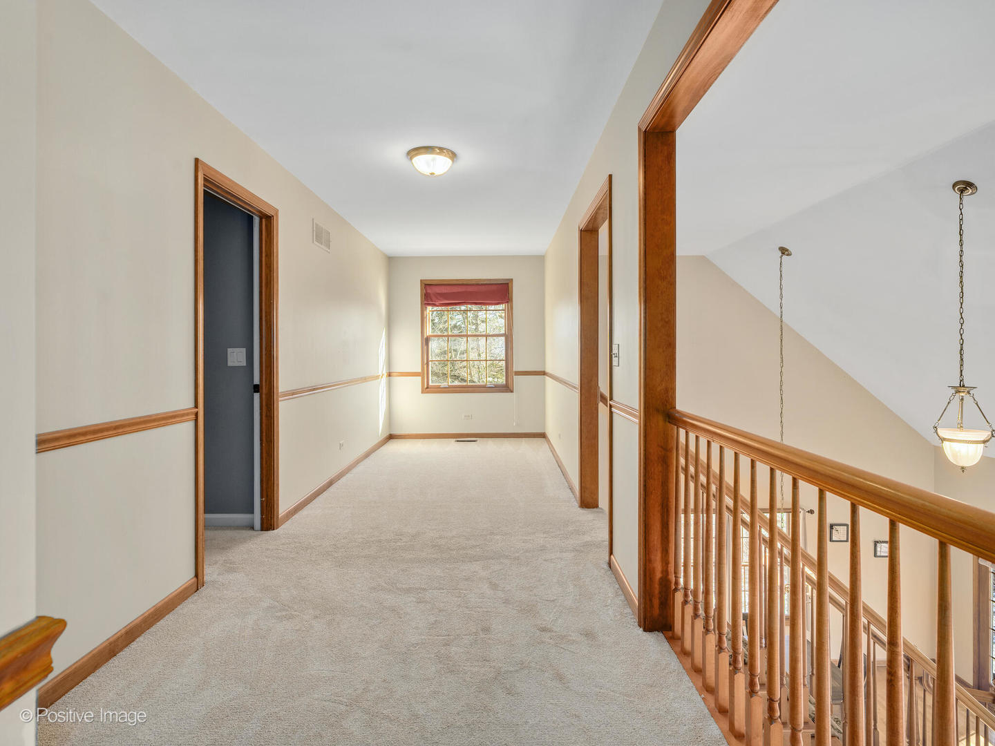 28W581 Hickory Lane