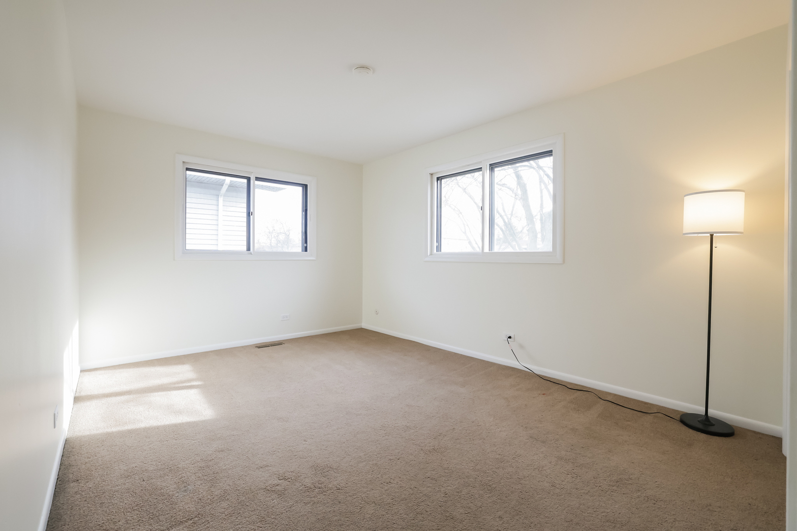 1607 E Elm Street