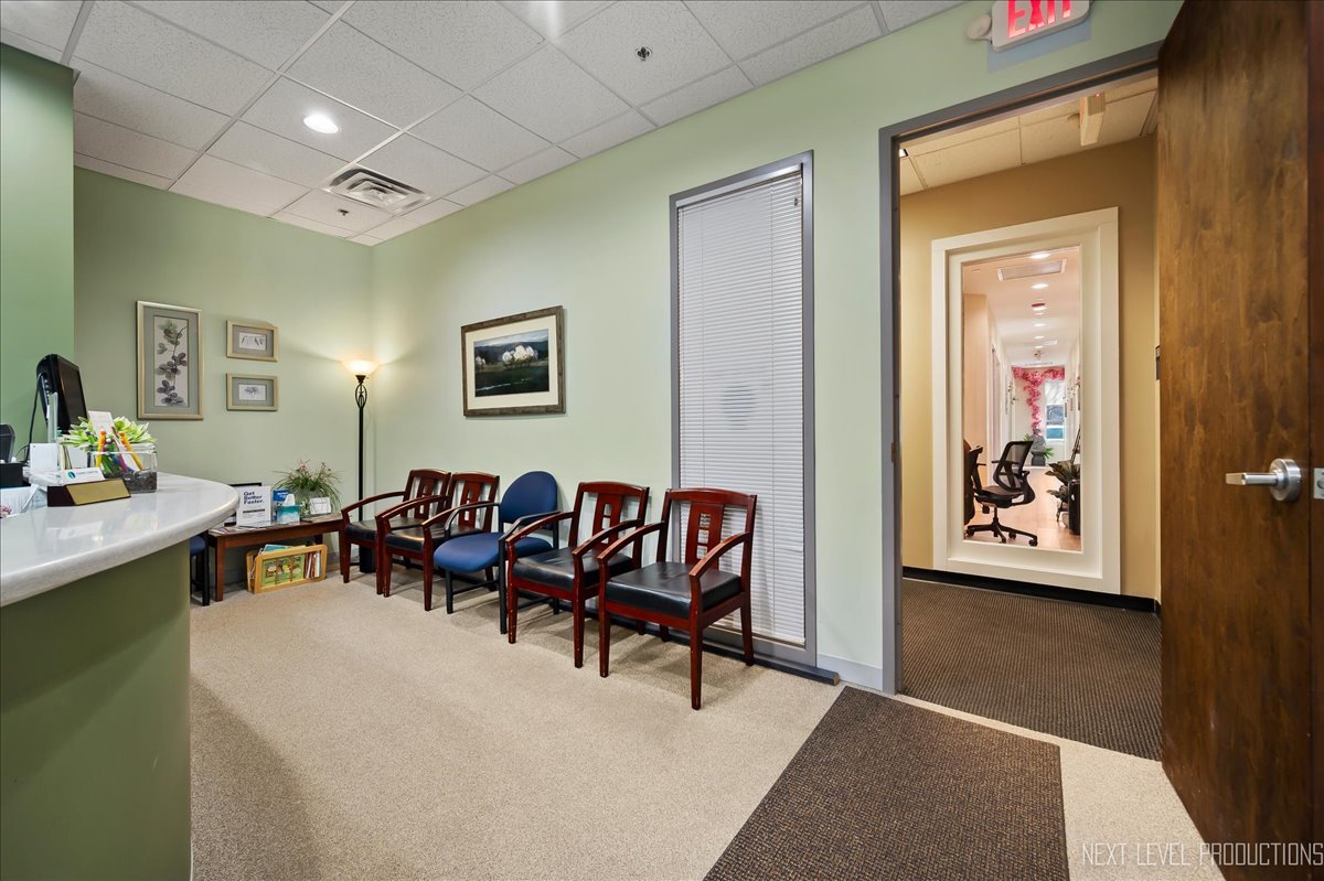 2323 Naperville Road Unit: 180
