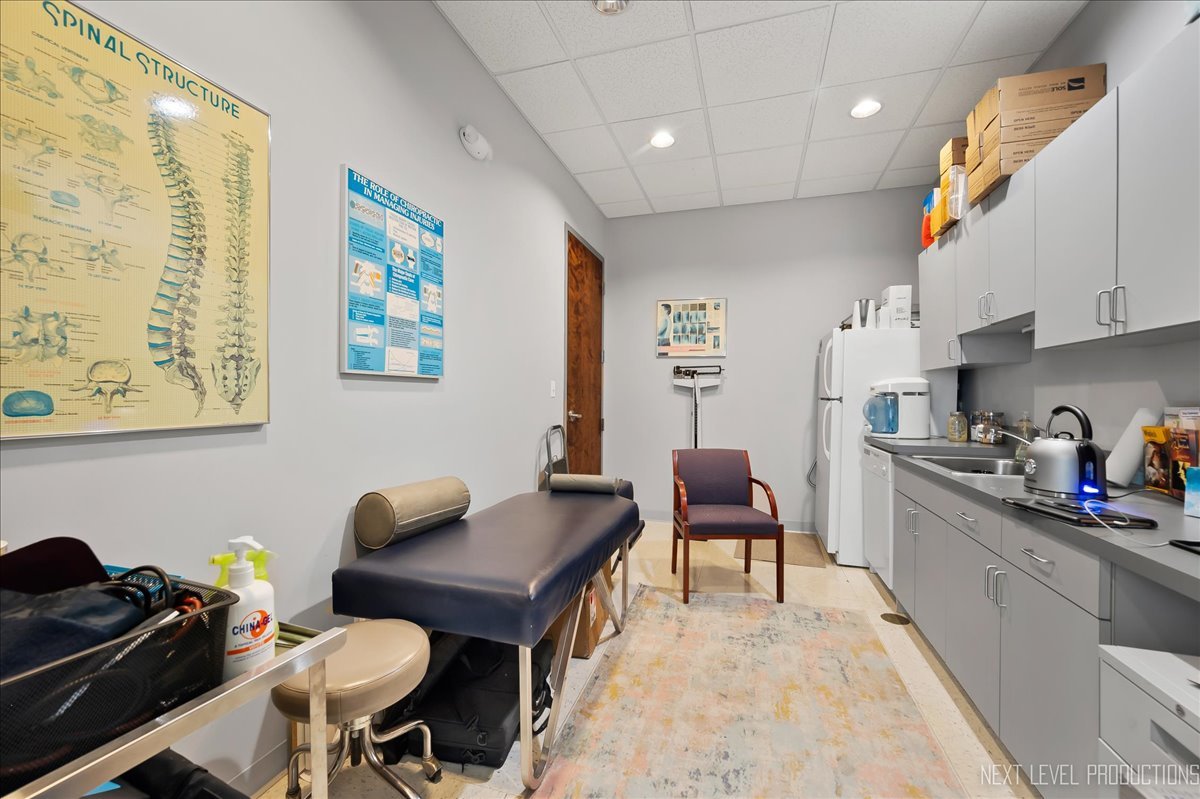 2323 Naperville Road Unit: 180