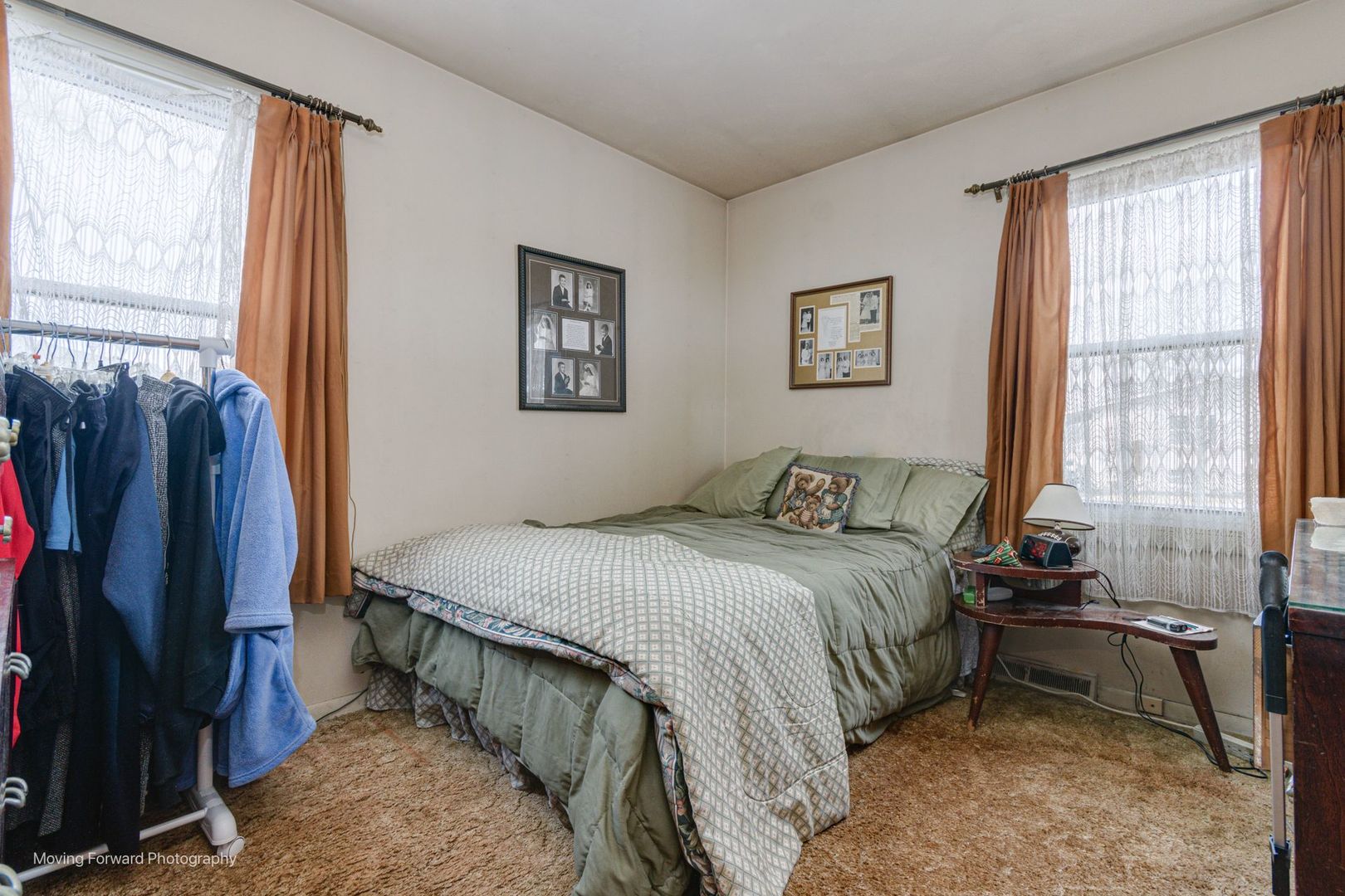 1364 Leslie Lane