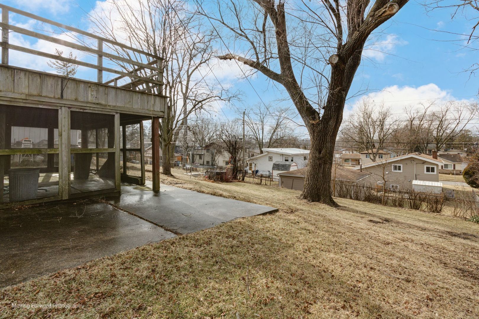 1364 Leslie Lane