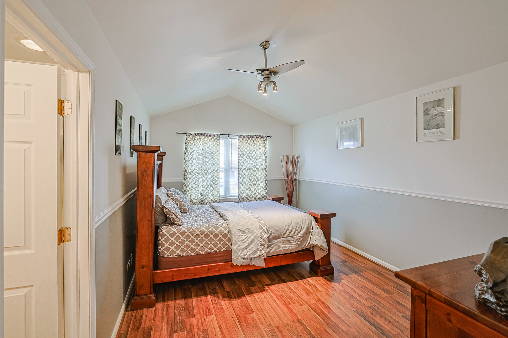 703 Kingsbridge Drive