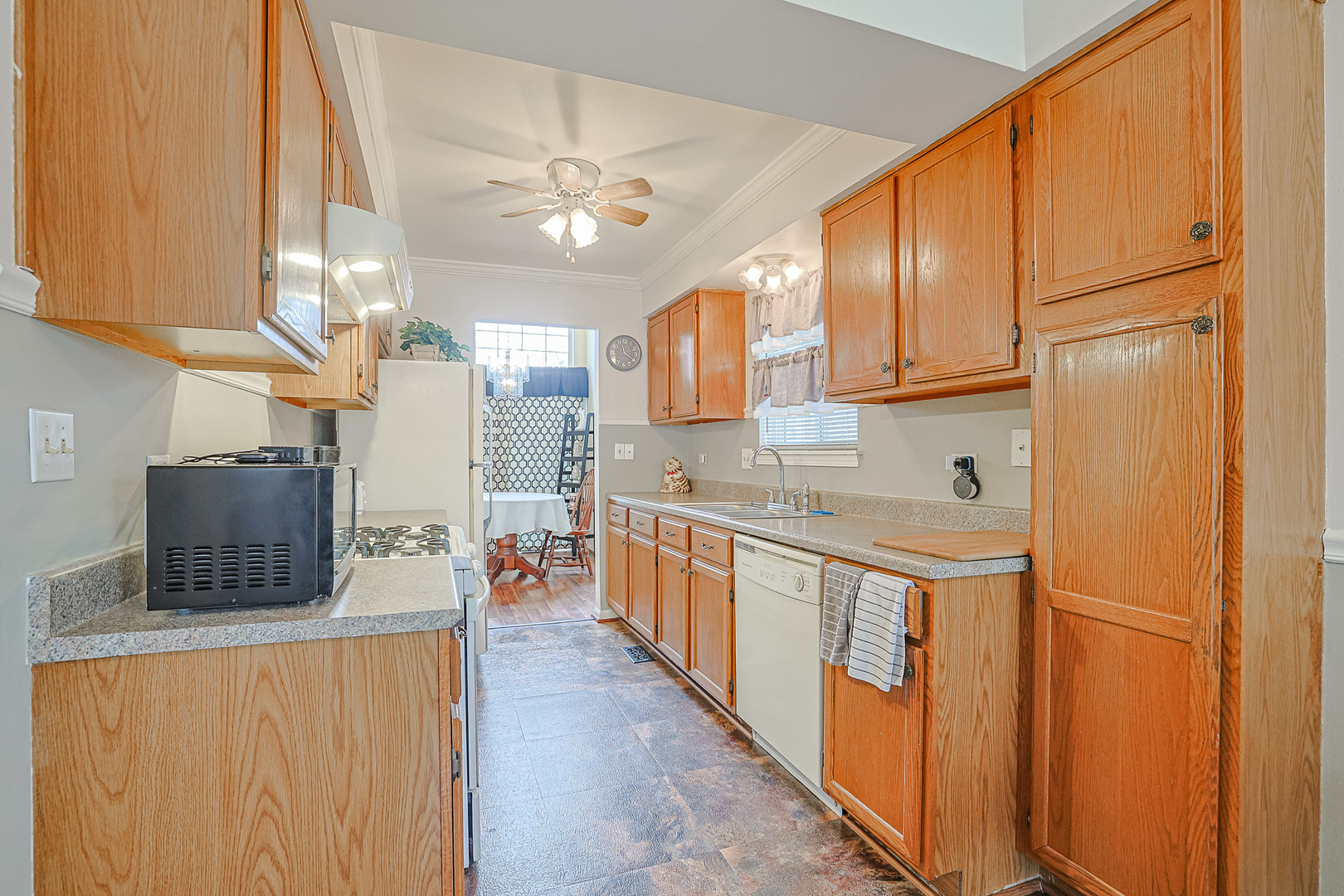 703 Kingsbridge Drive