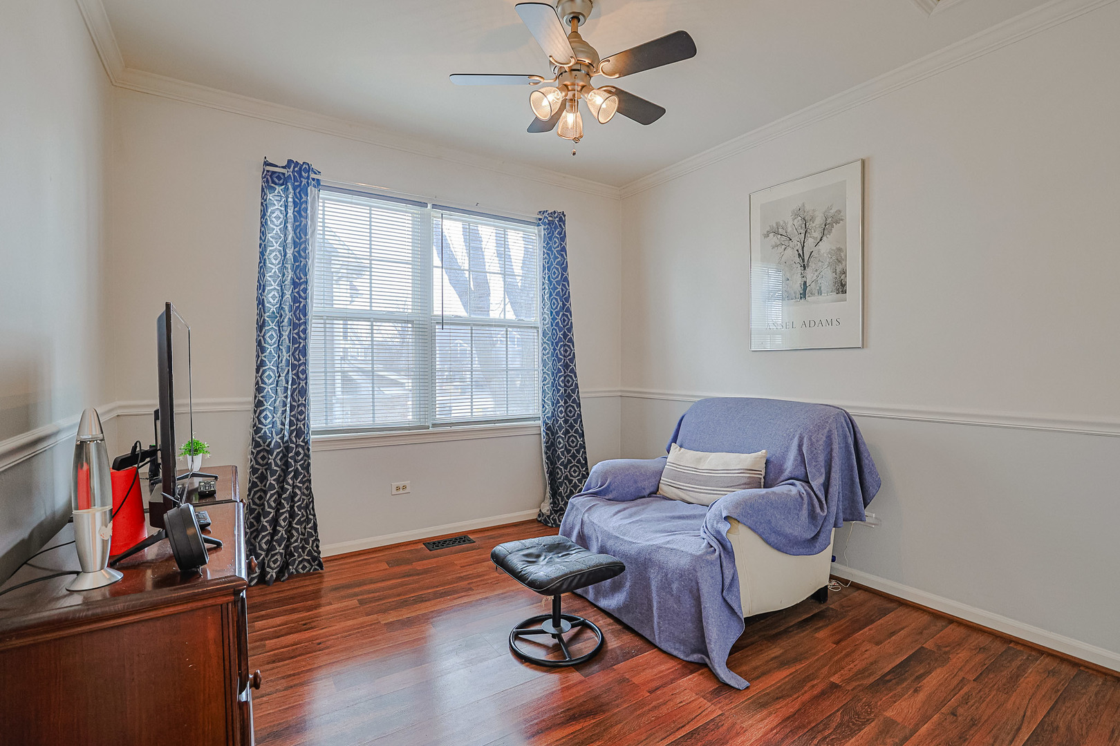 703 Kingsbridge Drive