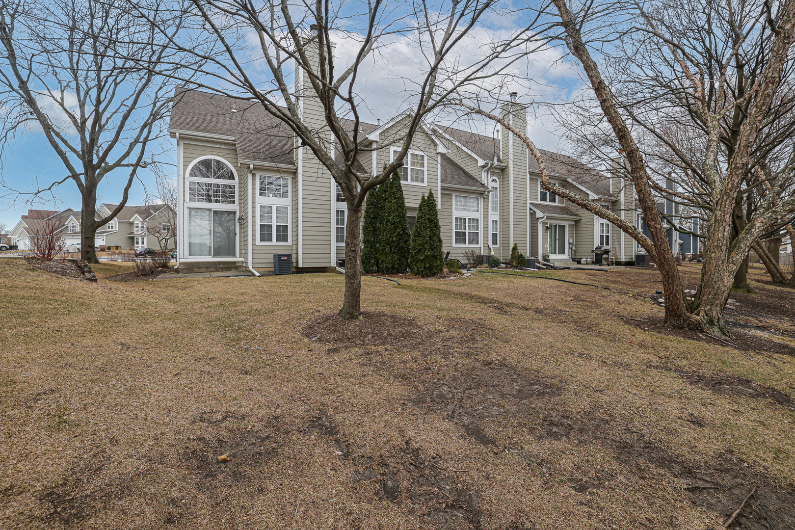 703 Kingsbridge Drive