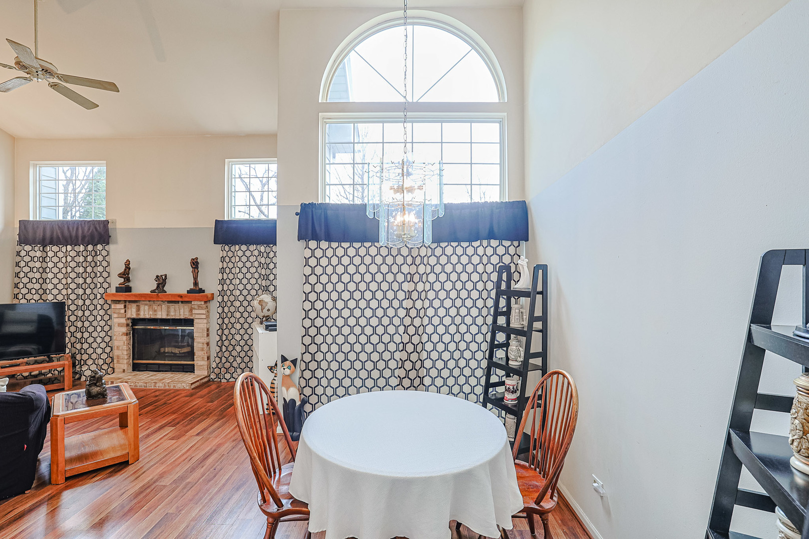 703 Kingsbridge Drive