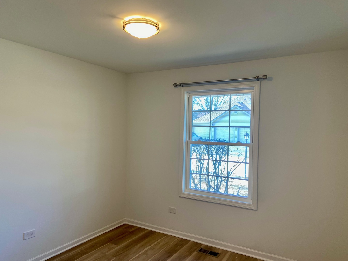0N111 Windermere Street Unit: 2103