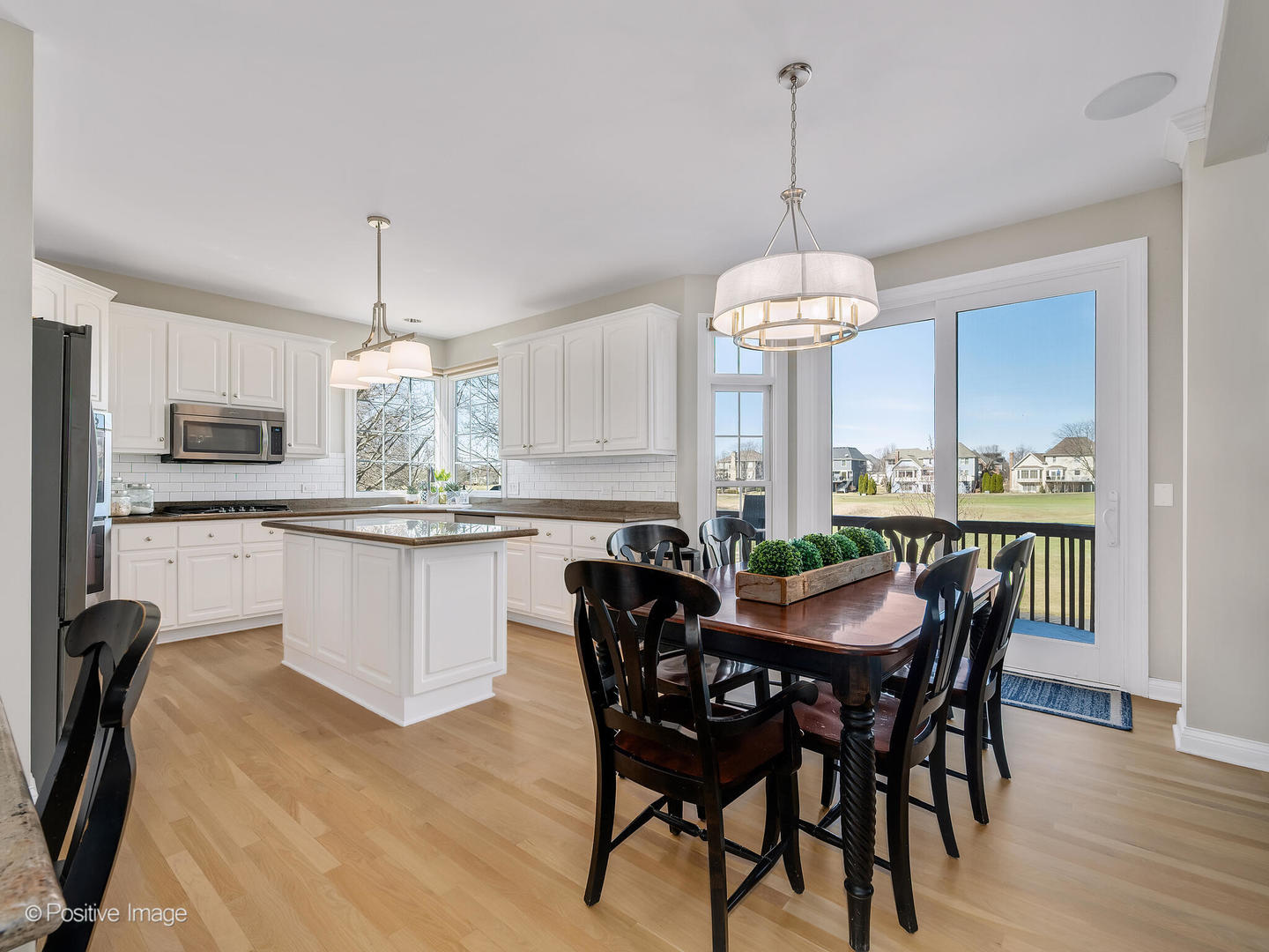 26w352 Torrey Pines Court