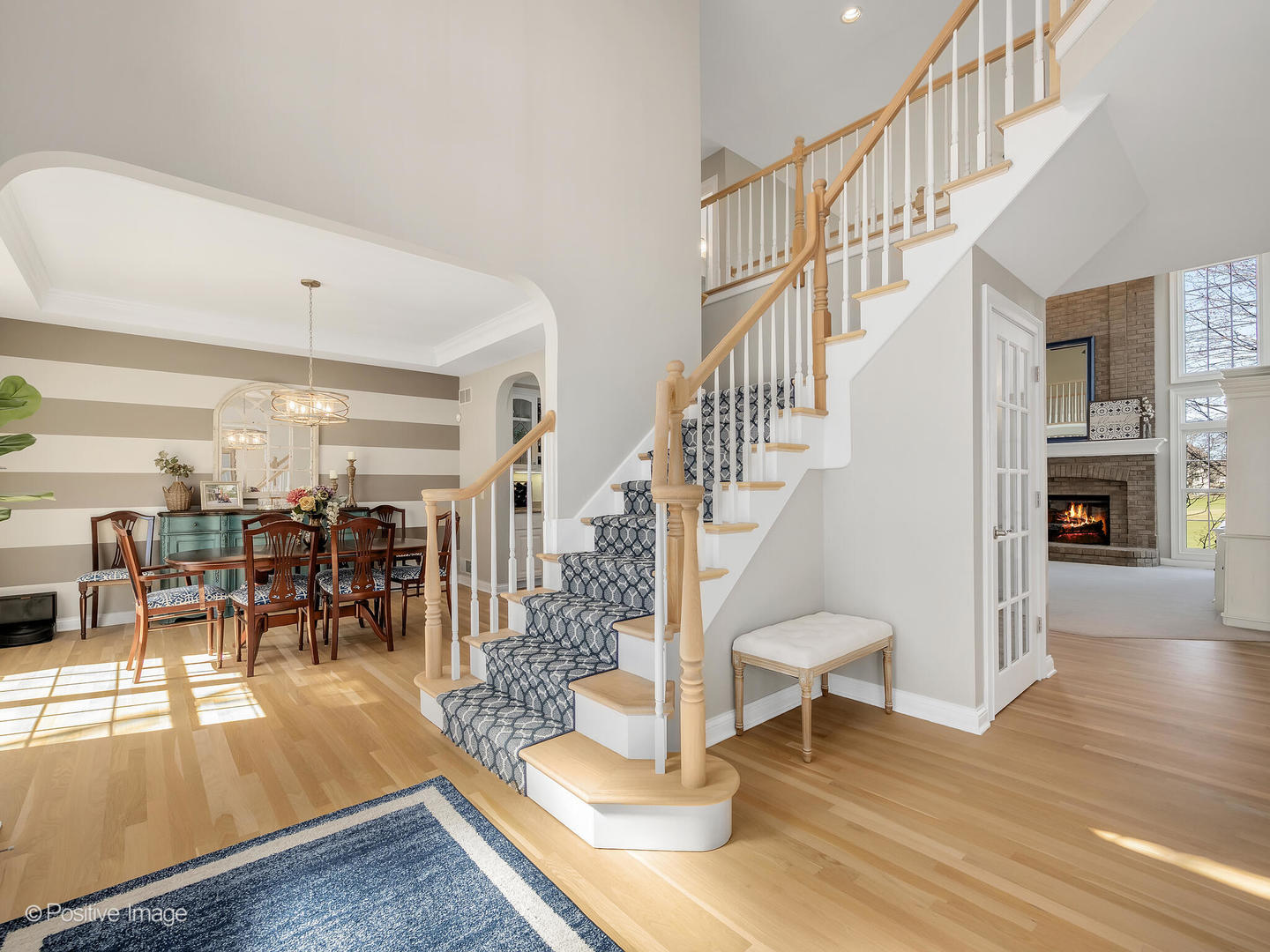 26w352 Torrey Pines Court