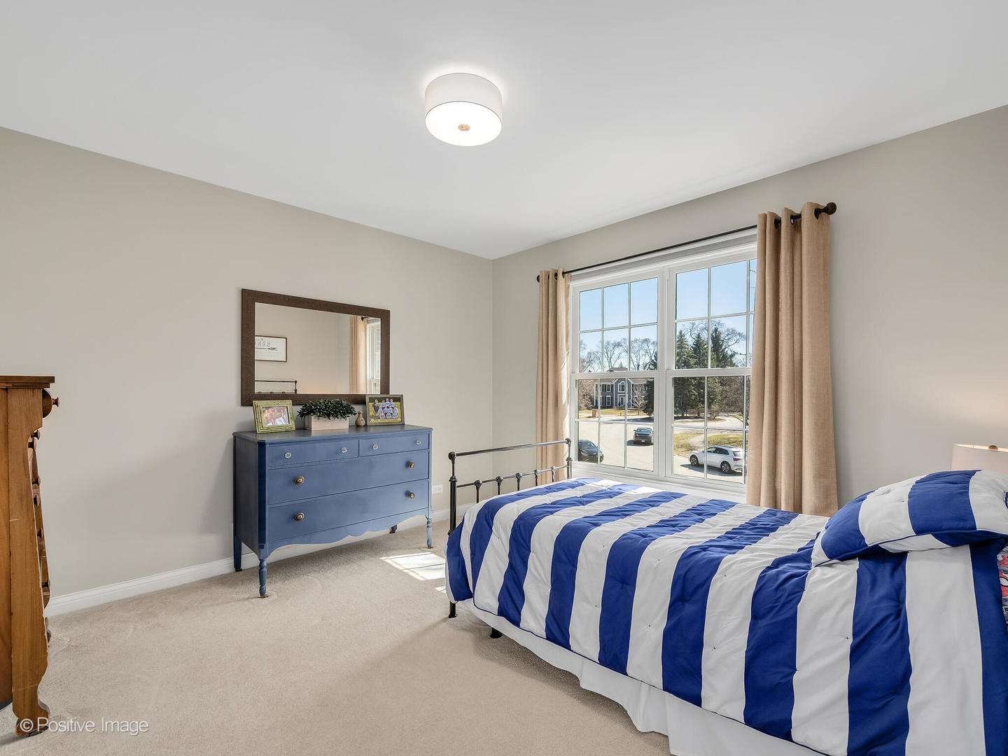 26w352 Torrey Pines Court