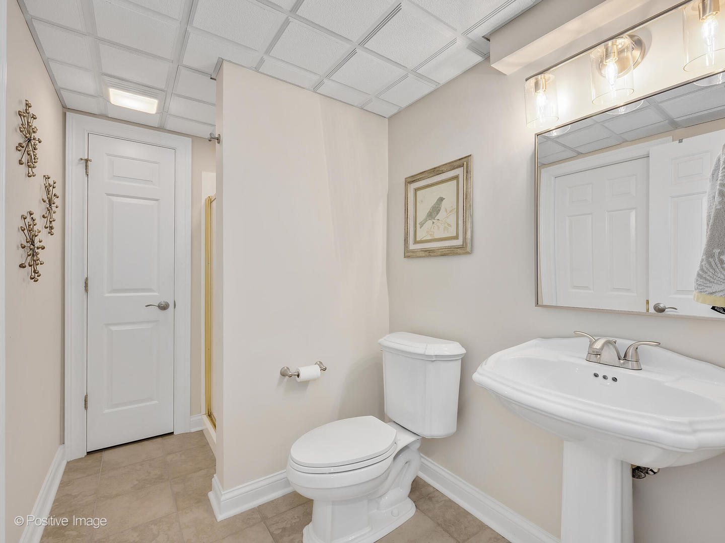 26w352 Torrey Pines Court