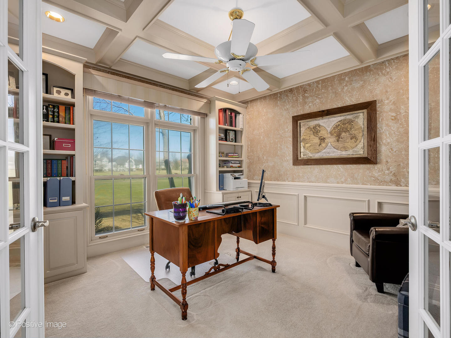 26w352 Torrey Pines Court