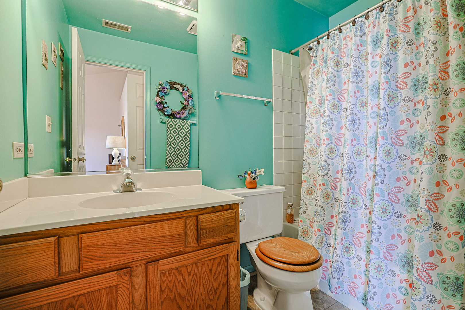 1047 Ripple Ridge Unit: 1047