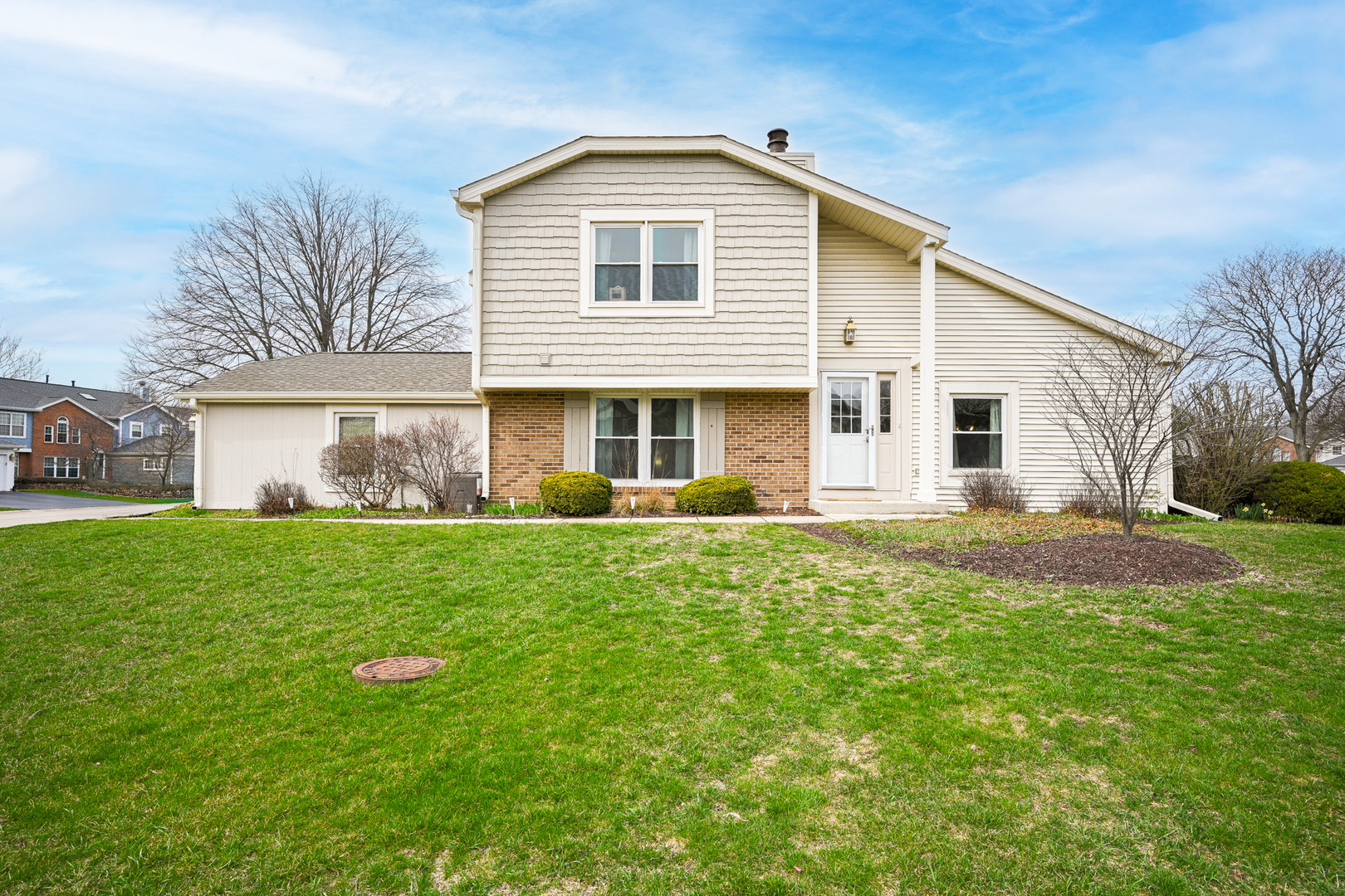27W421 Melrose Lane Unit: 0
