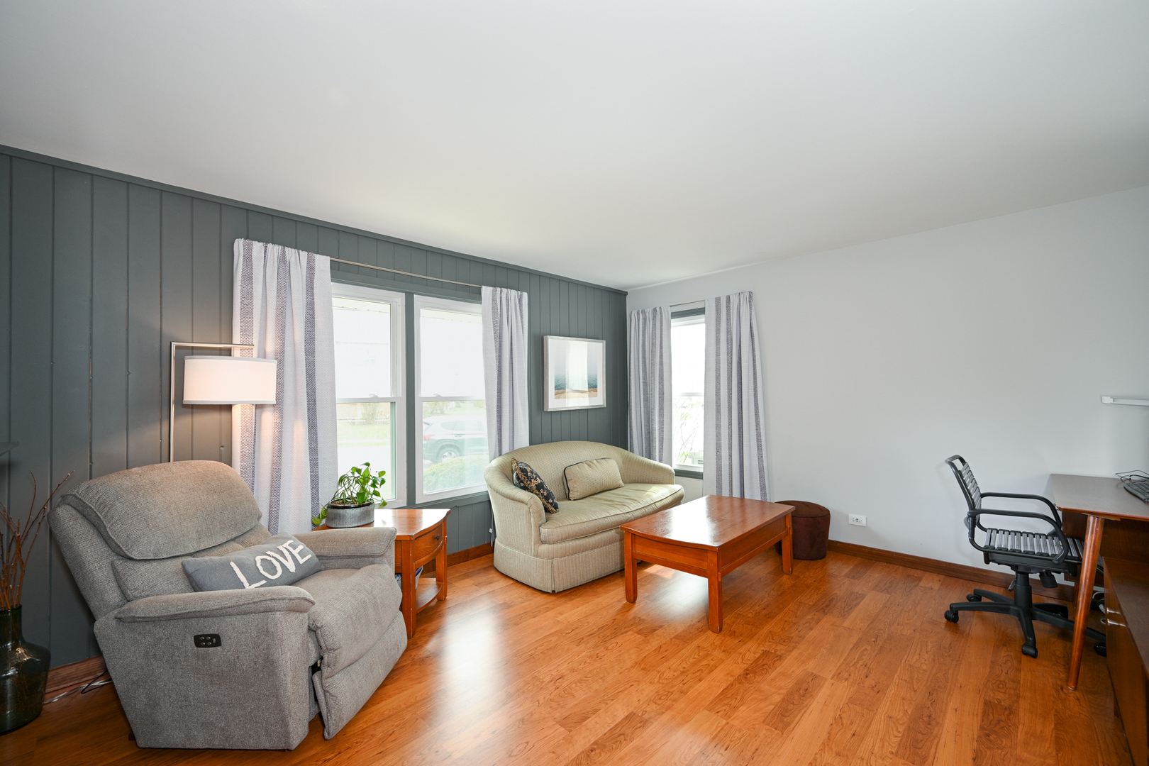 27W421 Melrose Lane Unit: 0