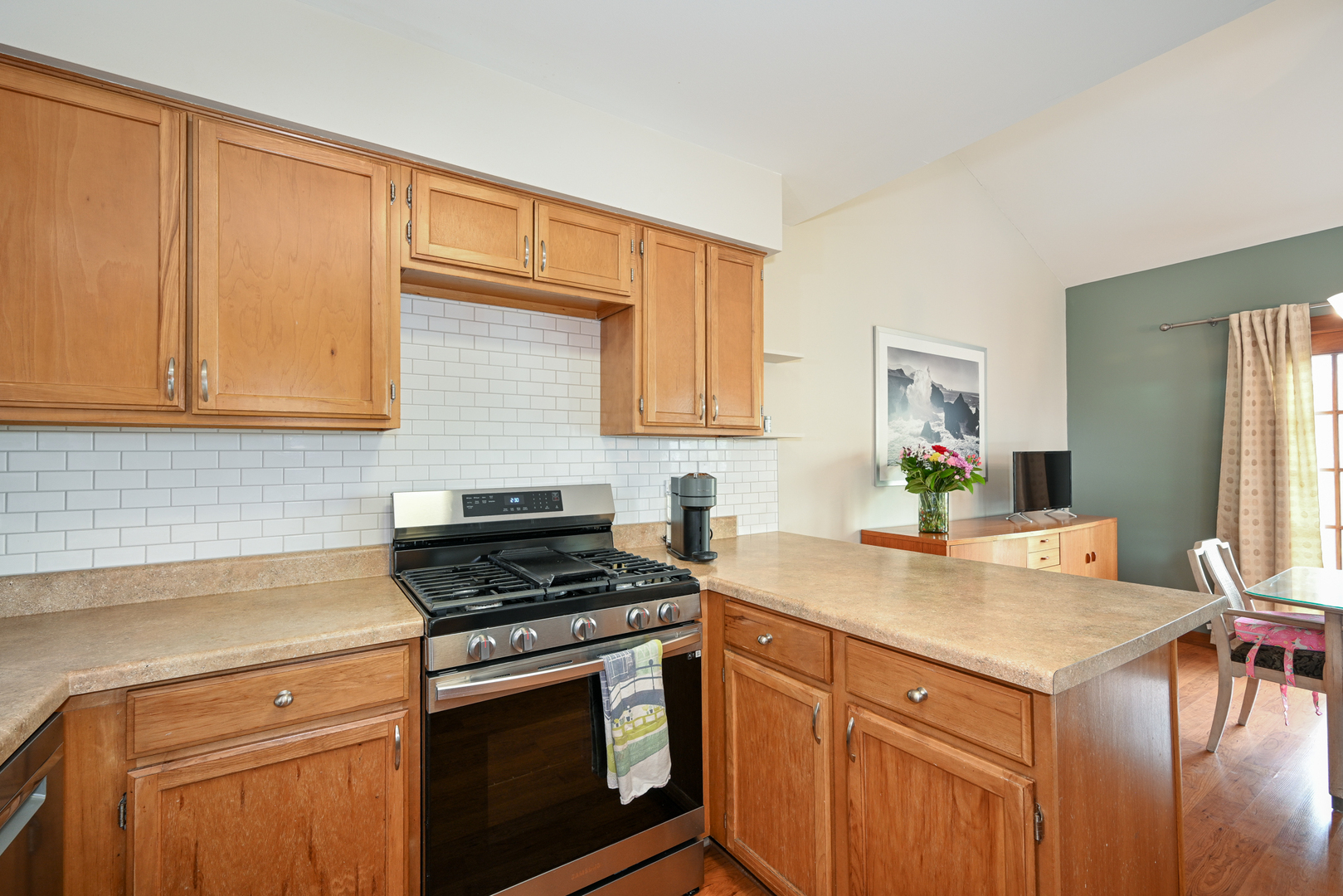 27W421 Melrose Lane Unit: 0