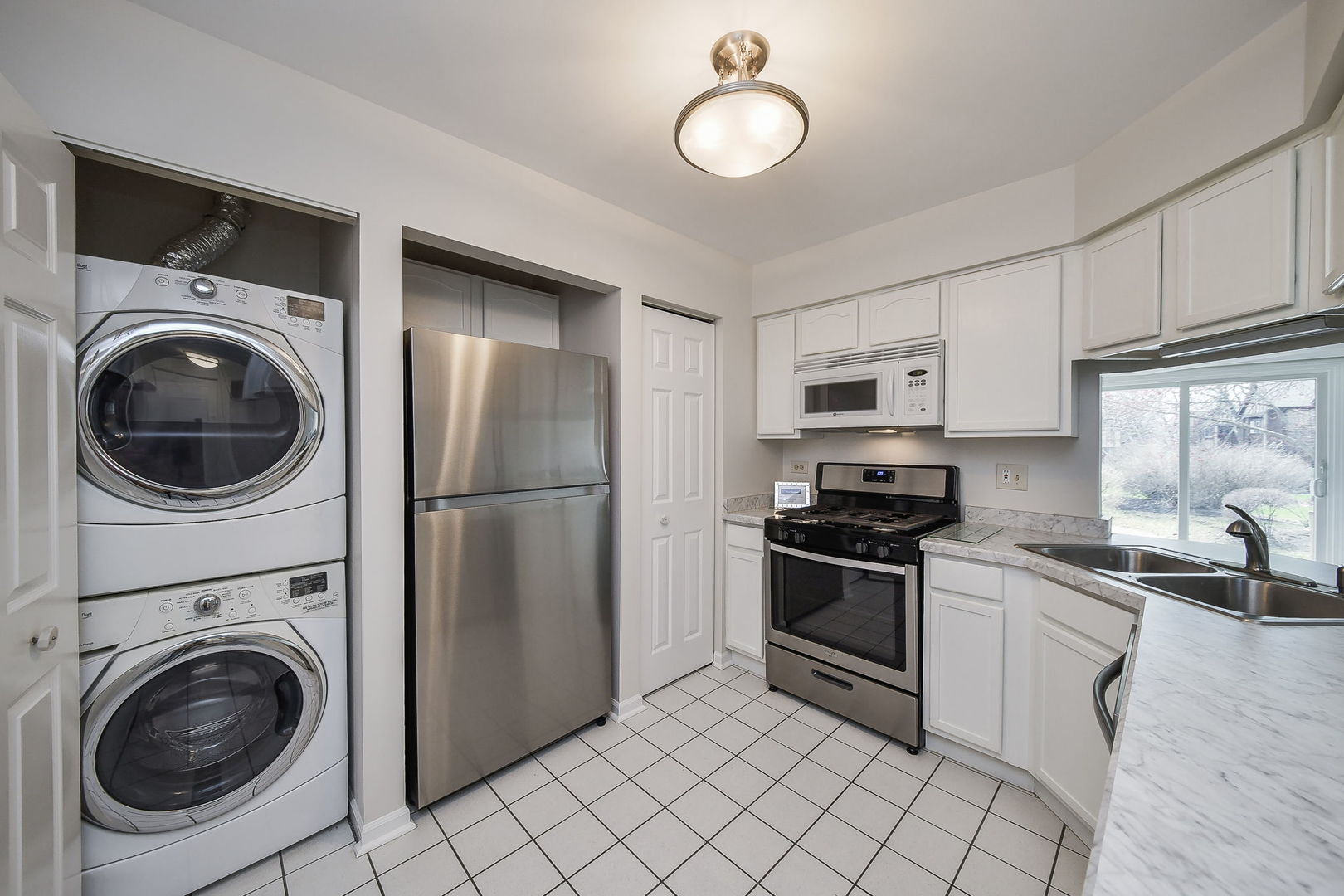 363 Pembroke Lane Unit: 1