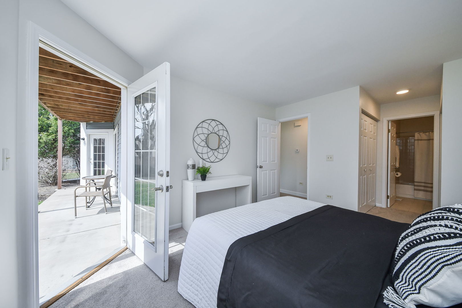 363 Pembroke Lane Unit: 1