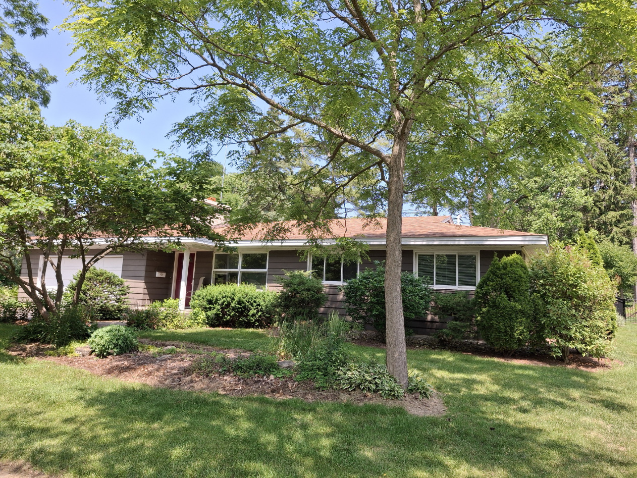 121 N. PARKSIDE Avenue
