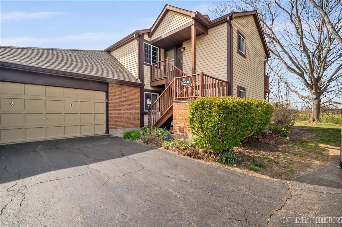362 Sandhurst Circle Unit: 8
