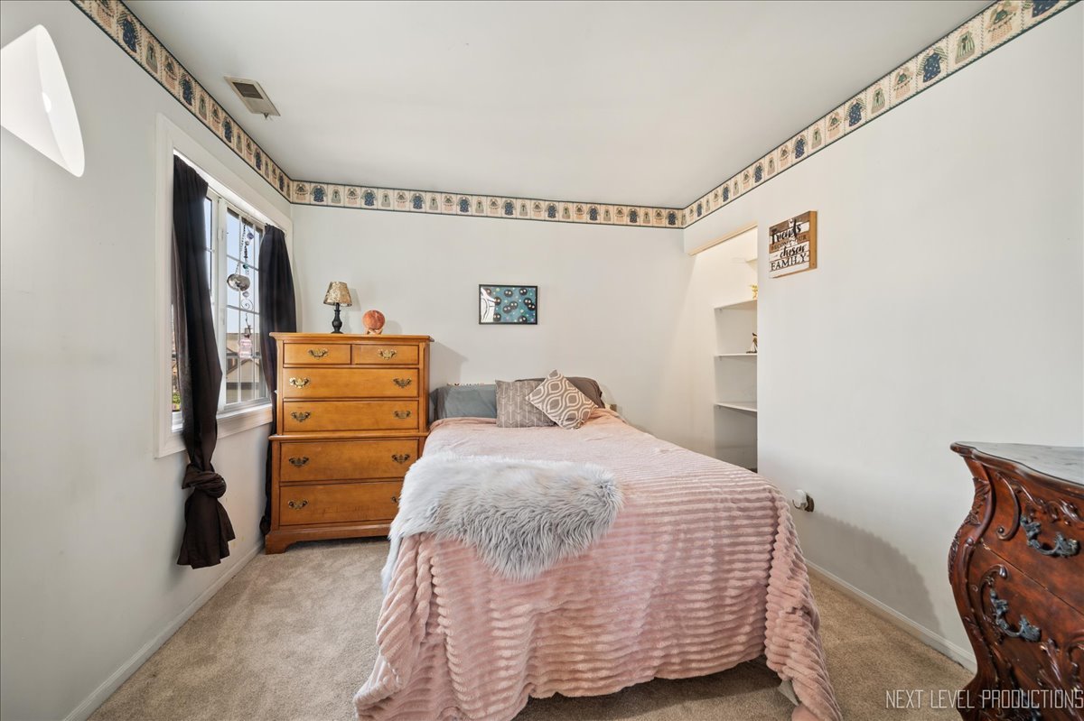 362 Sandhurst Circle Unit: 8