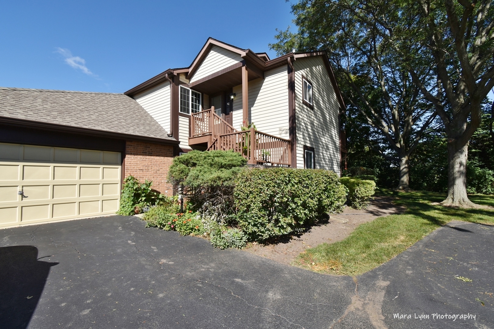 362 Sandhurst Circle Unit: 8